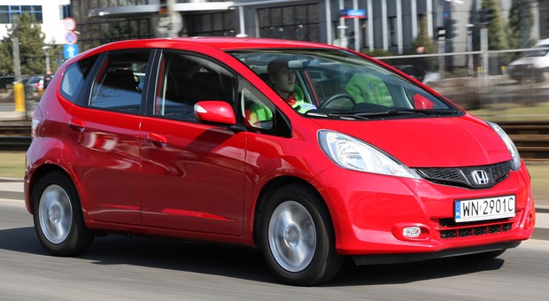 Trwałe i oszczędne auto do miasta – 10 najlepszych propozycji za 20-25 tys. zł