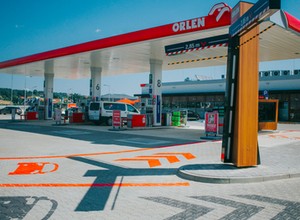 Na tej stacji za paliwo zapłacisz nie wysiadając z samochodu