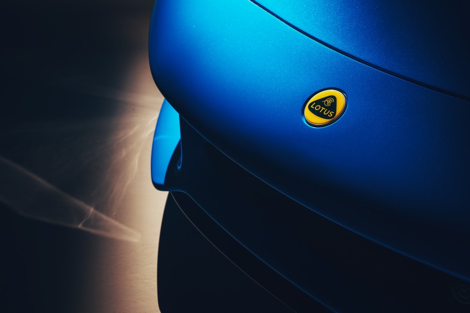 Lotus Emira 2021