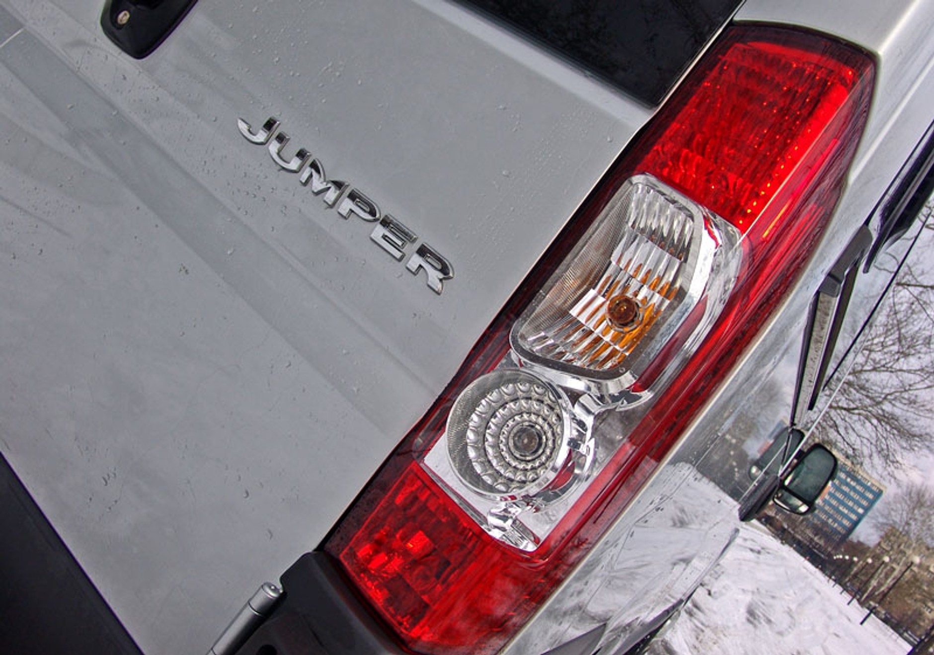 Citroën Jumper 2,2 HDi 120 Kombi: mały autobus i ciężarówka