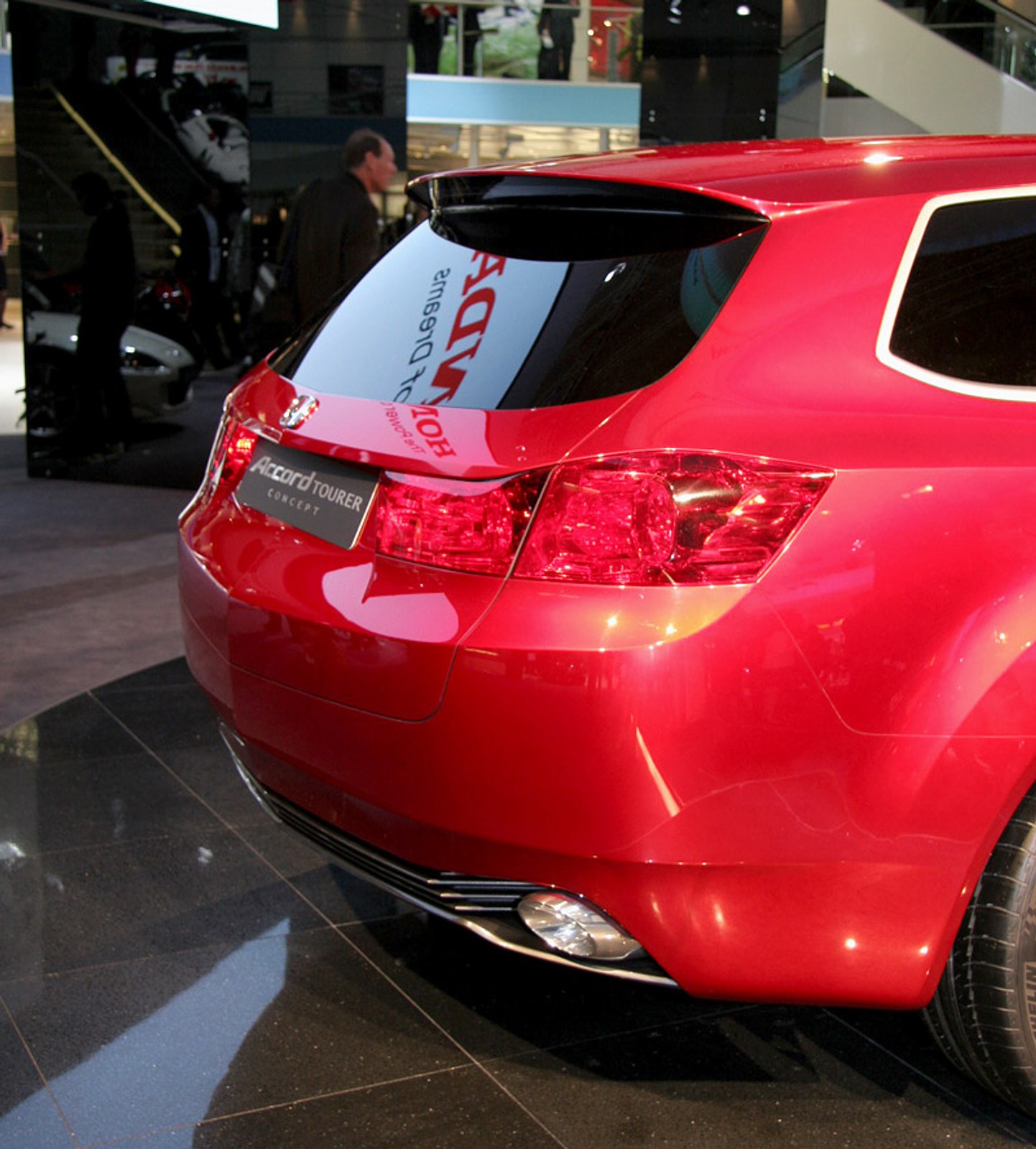 IAA Frankfurt 2009: jak dojechać, gdzie kupić bilet - informacje praktyczne dla zwiedzających