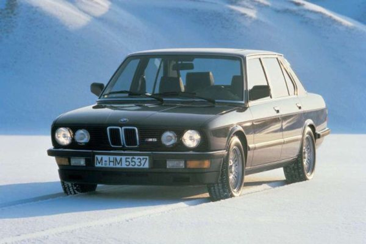 BMW E28 M5