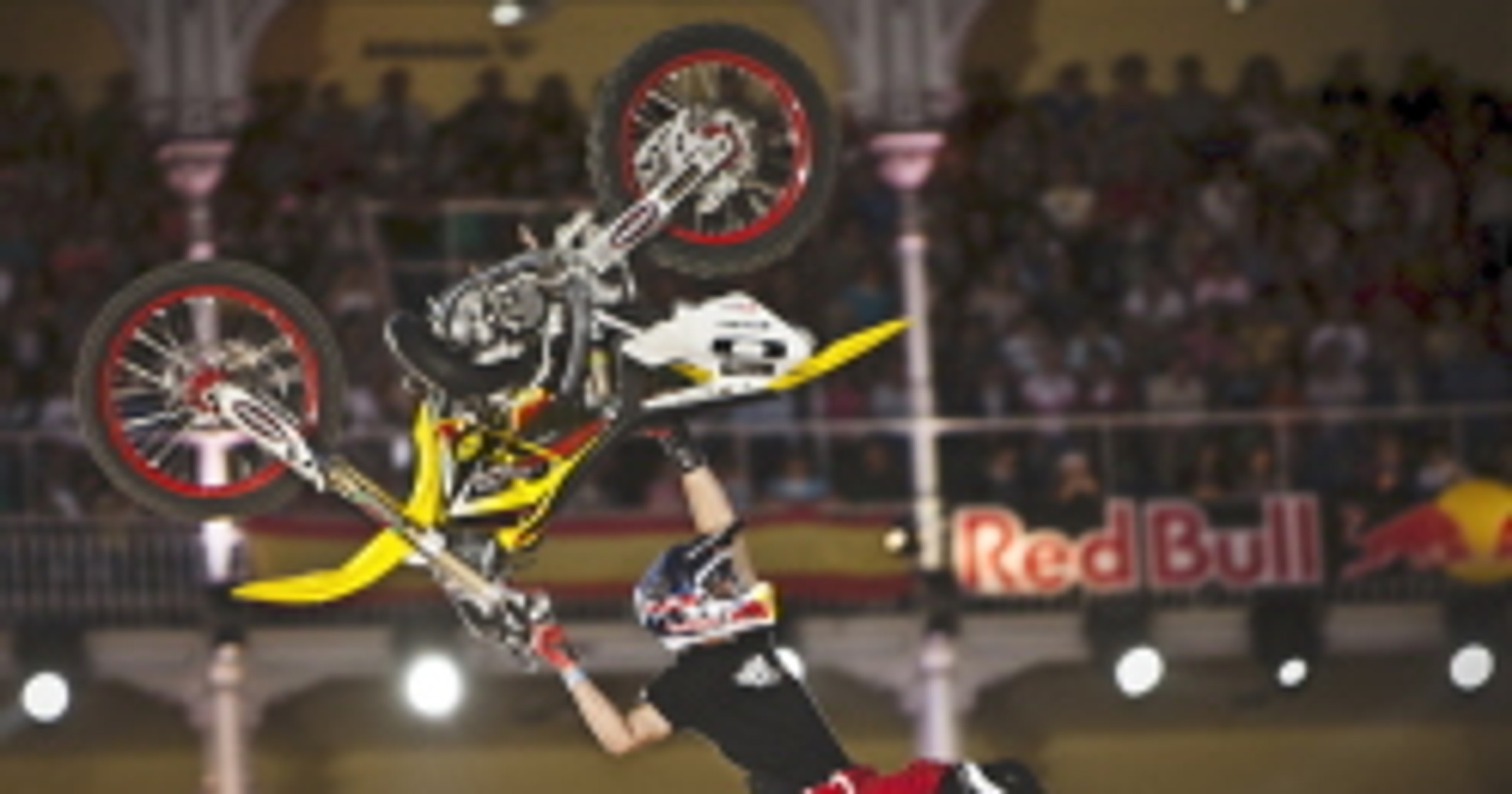 Freestyle motocross: nowa gra Red Bull X-Fighters - wirtualne zawody w 3D