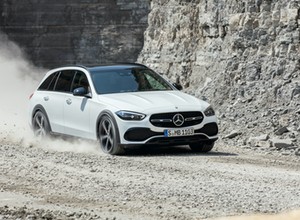 Mercedes Klasy C All-Terrain – kombi w terenowym wydaniu