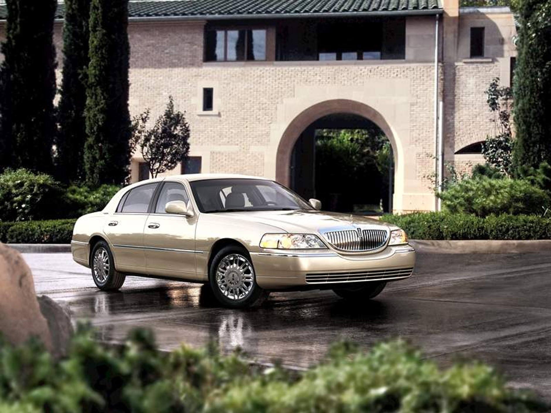 Lincoln Town Car – prawdopodobny koniec jednego z ostatnich prawowitych Amerykanów