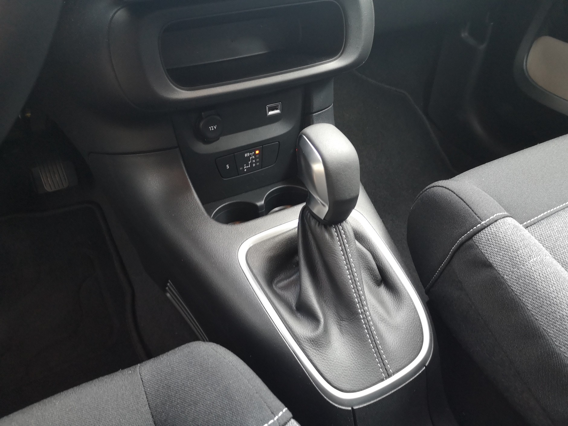 Citroen C3 1.2 PureTech EAT6