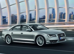 Całkiem nowe Audi S8