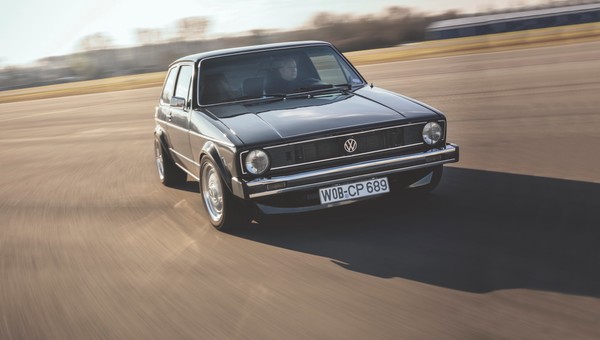 Ten Golf to... Porsche 928