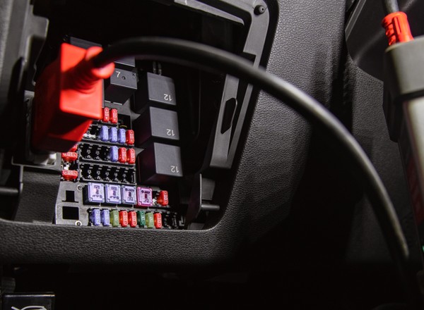 OBFCM. Ten skrót musisz znać, jeśli masz nowe auto