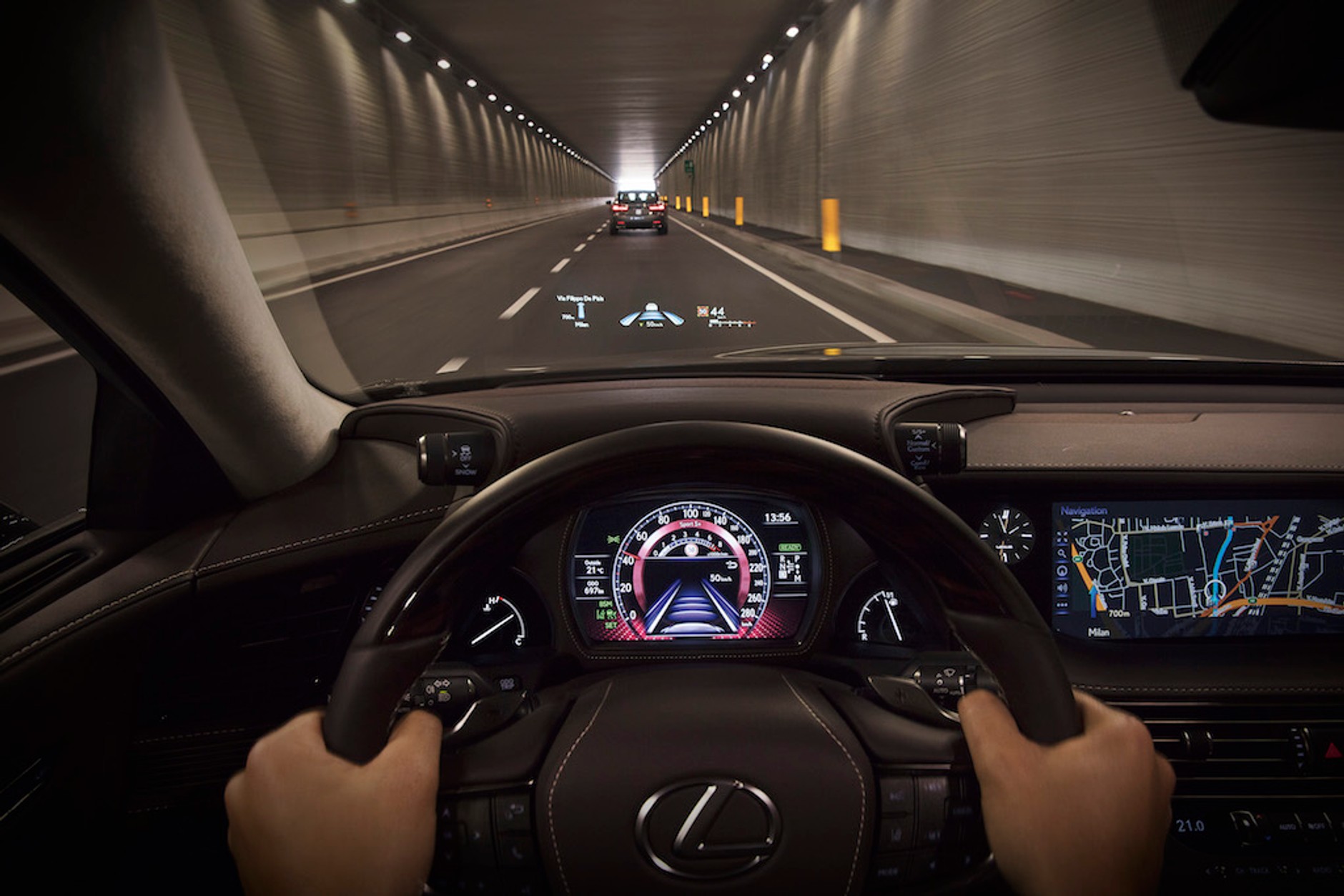 Lexus 500h – pierwsze jazdy