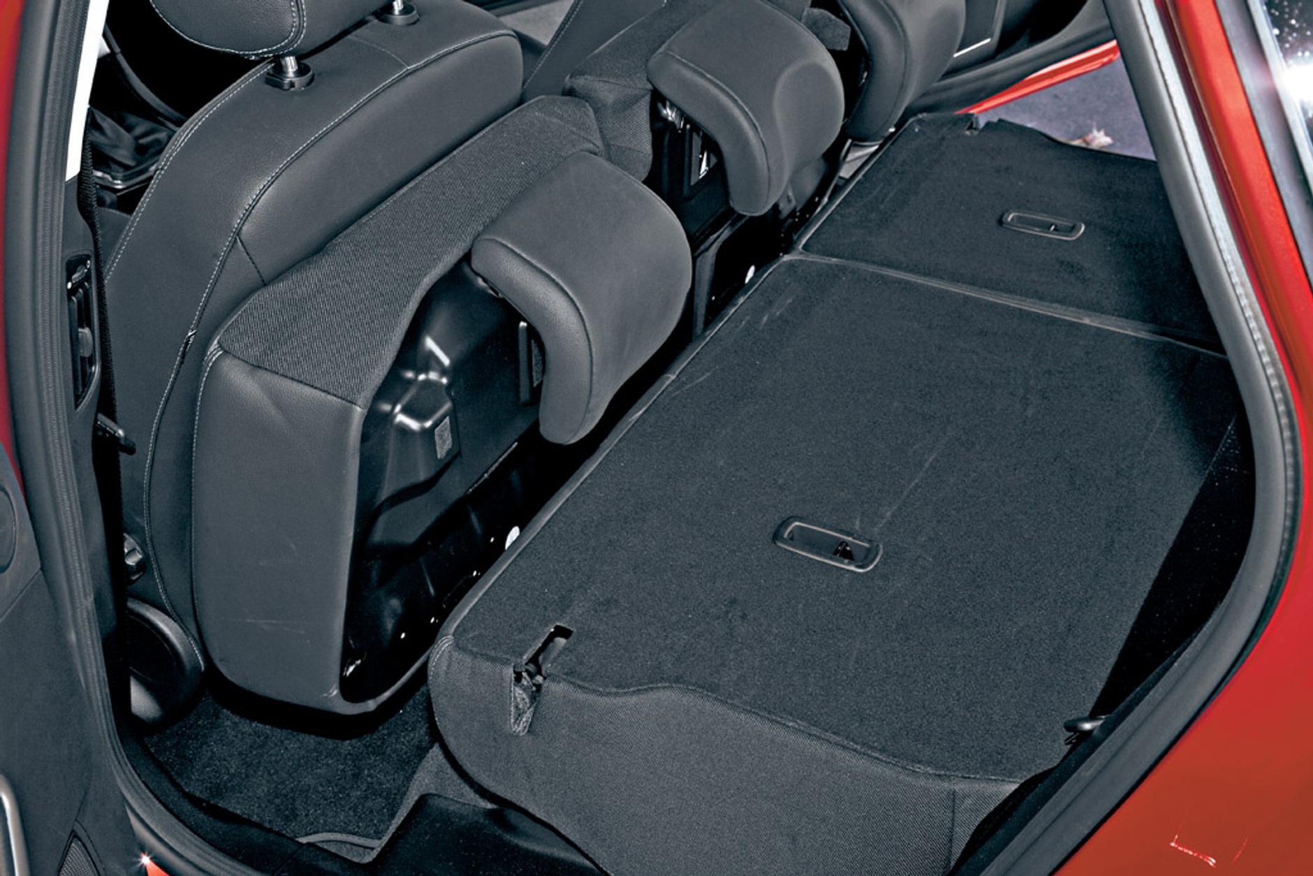 Używane kombi z dieslem dla rodziny: Ford Mondeo kontra Mazda 6, Opel Vectra i Renault Laguna