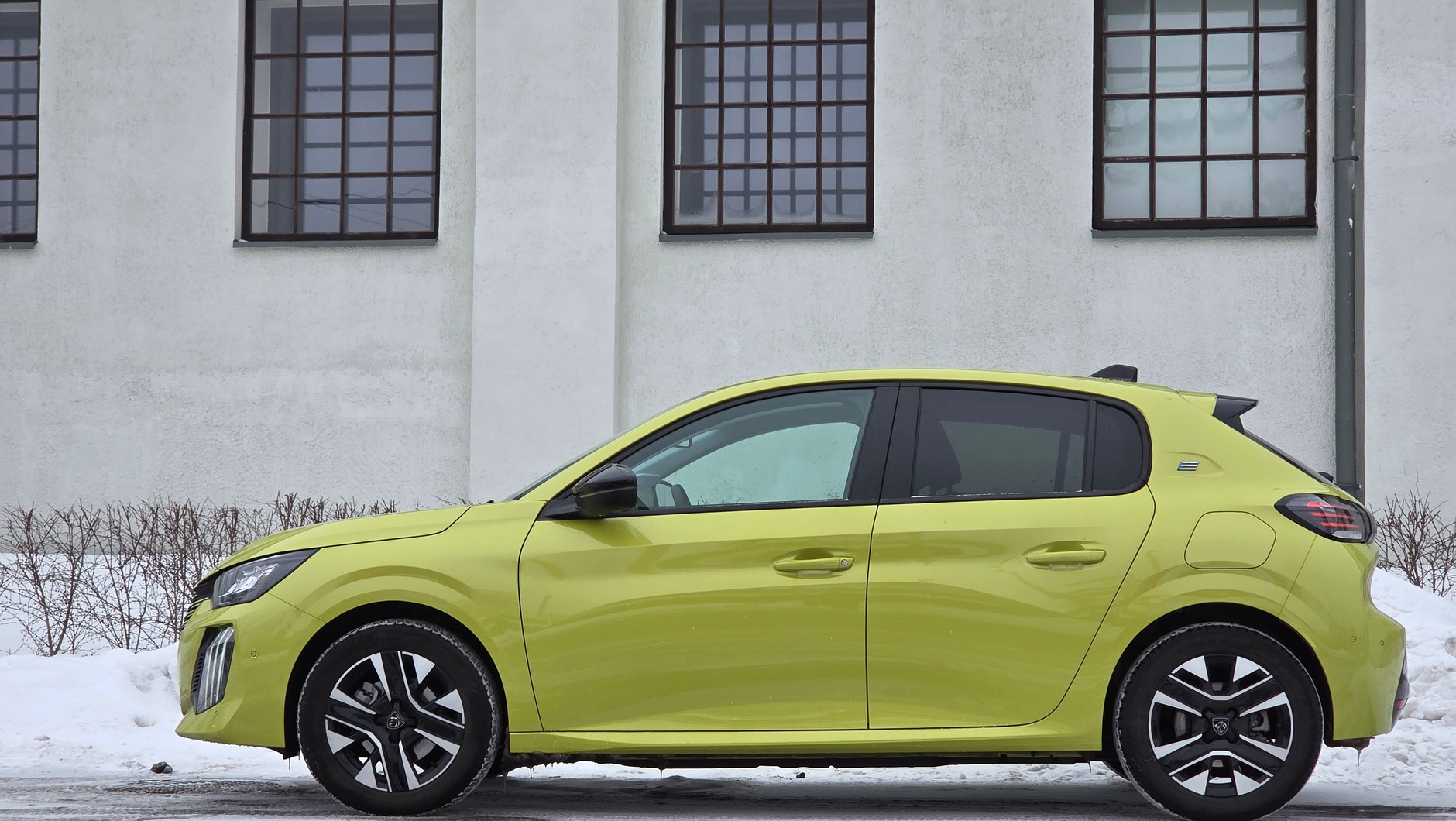Peugeot e-208 2026