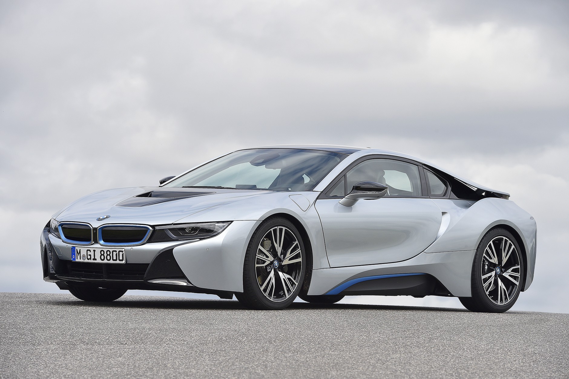 BMW i8