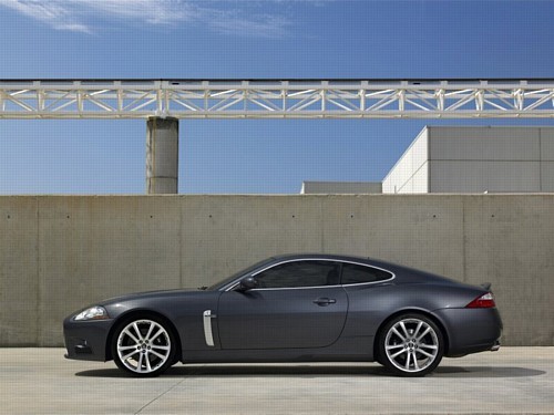 Jaguar XKR