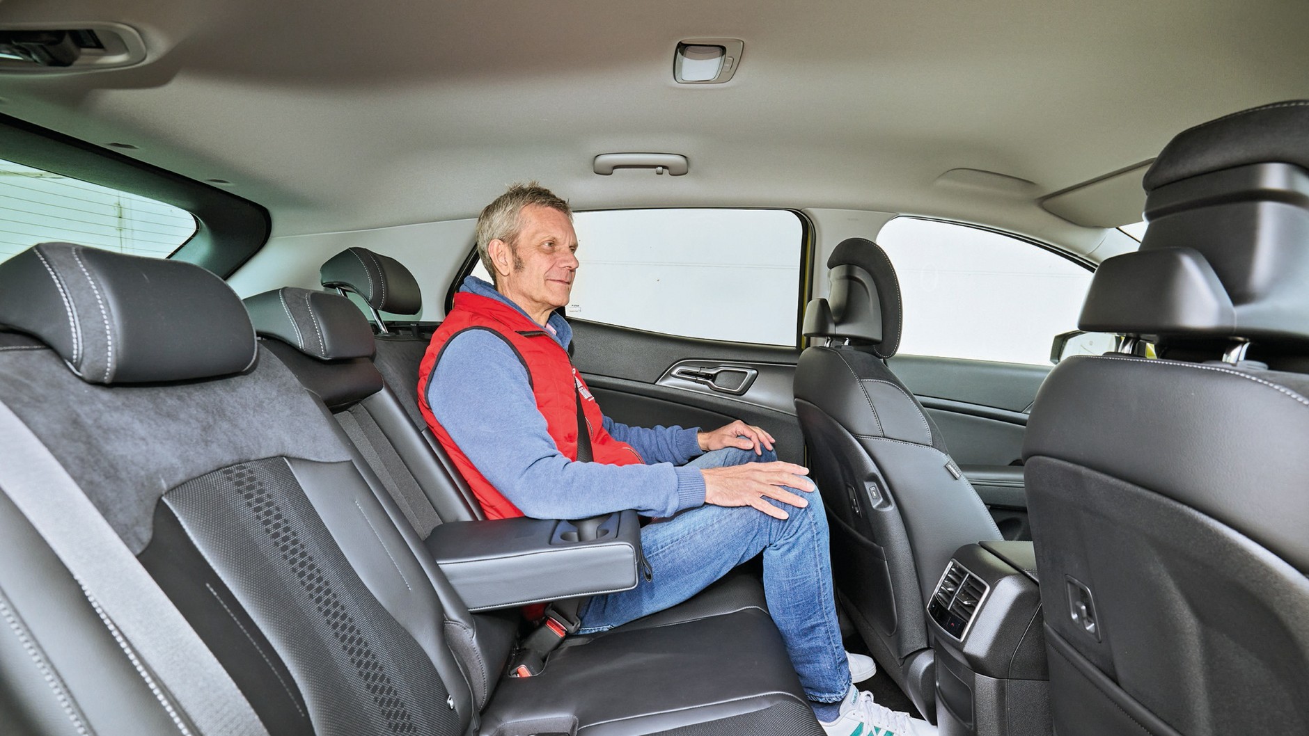 Kia Sportage plug-in kontra Opel Grandland plug-in