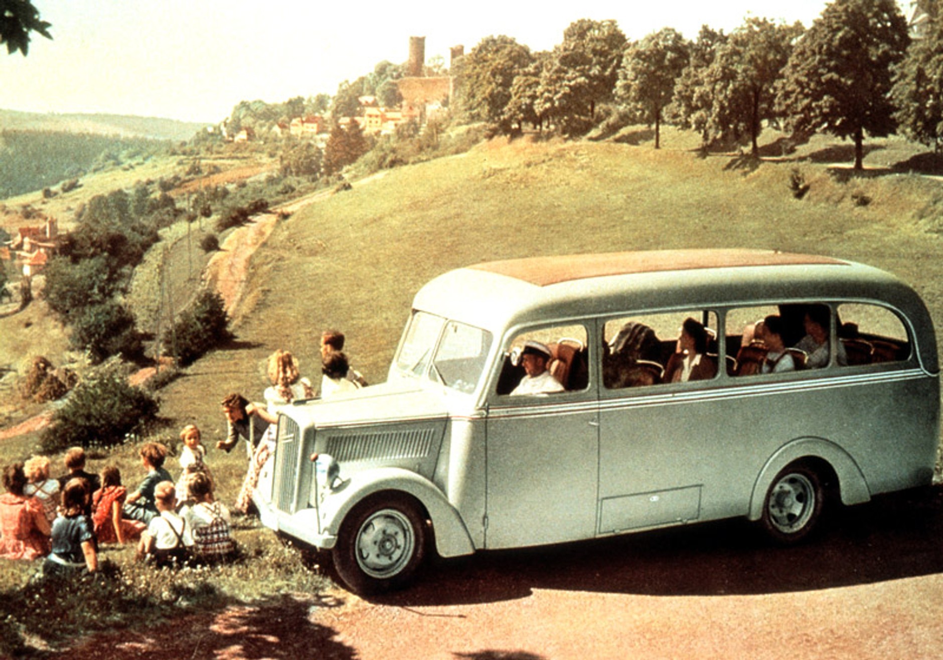 Opel: letnie romanse od 50. lat minionego stulecia (fotogaleria)