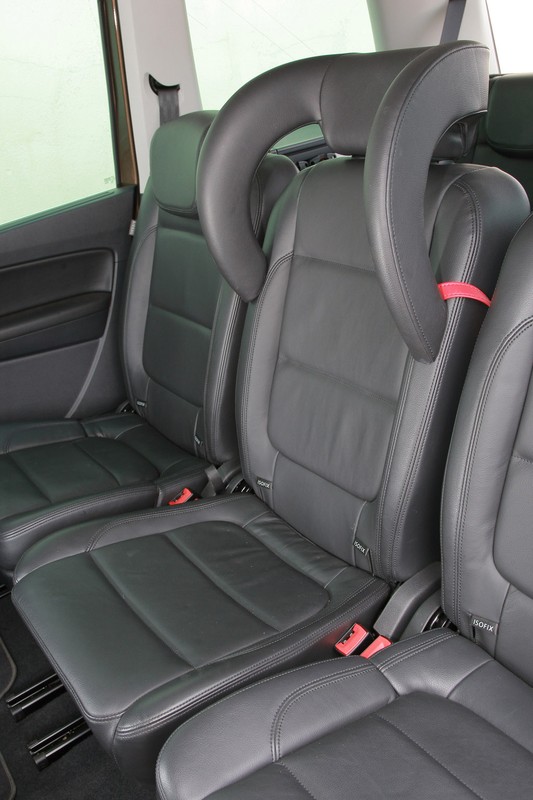 Seat Alhambra 2.0 TDI: mało sportu, dużo miejsca