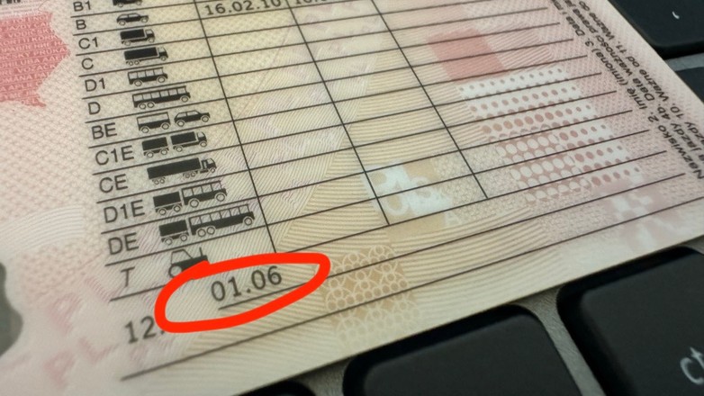 Prawo jazdy z kodem 01.06