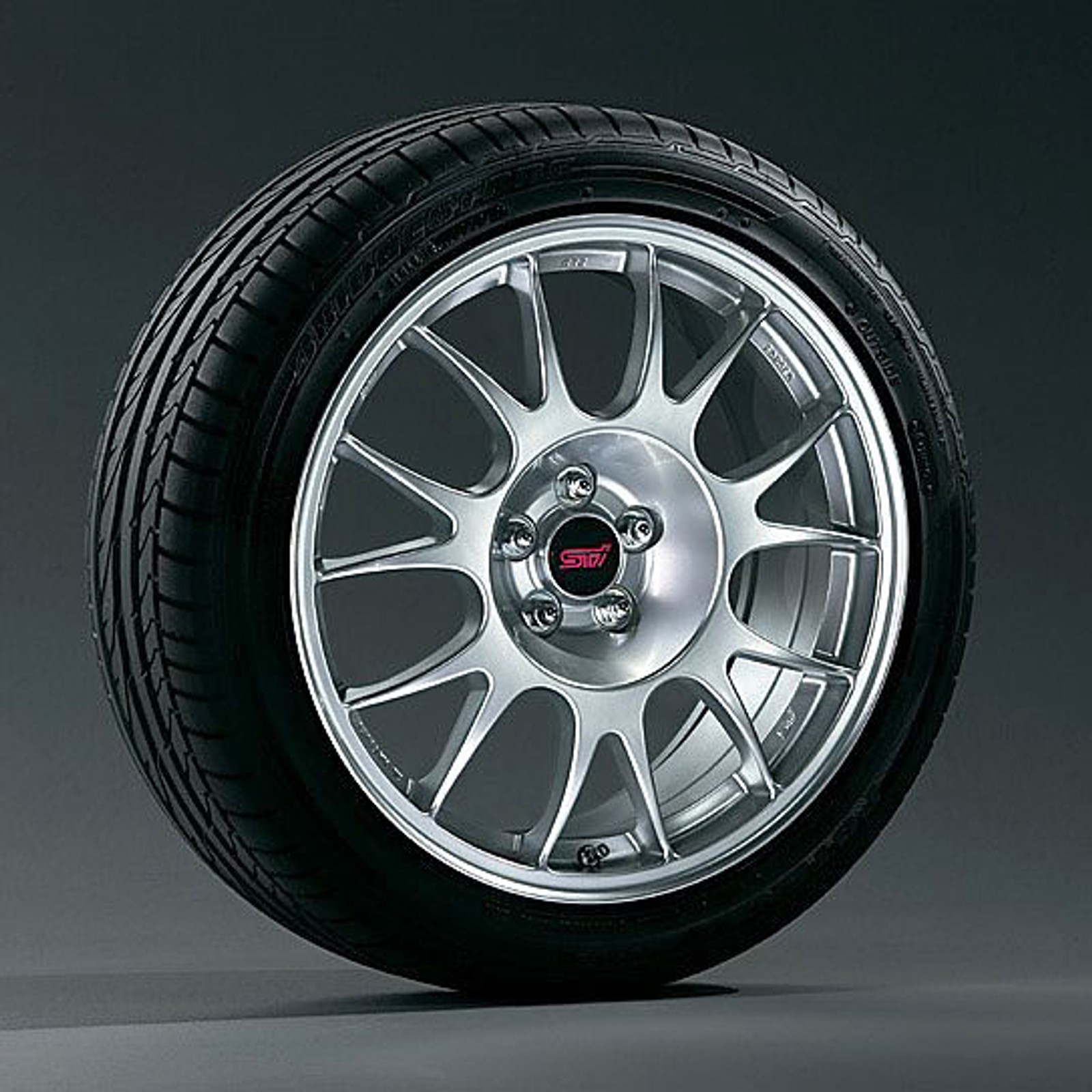 Subaru Legacy STI S402: kolejne szybkie Subaru dla Japończyków