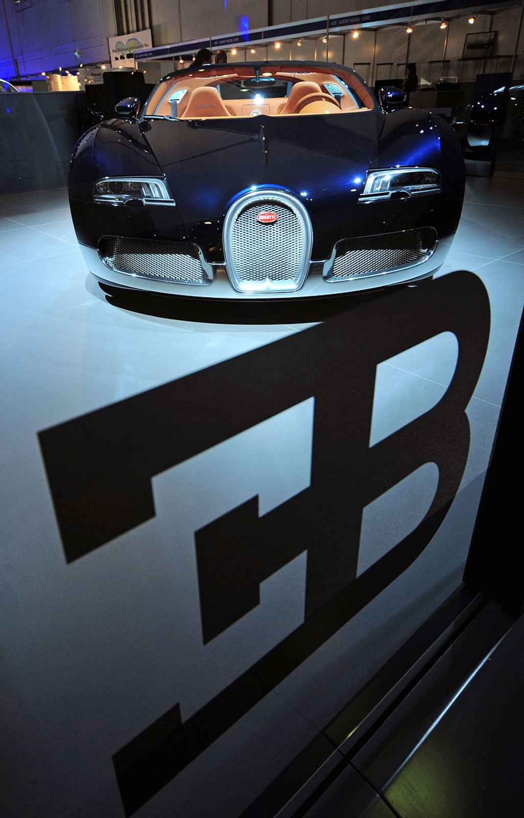 Trzy nowe Bugatti za prawie 19 milionów złotych