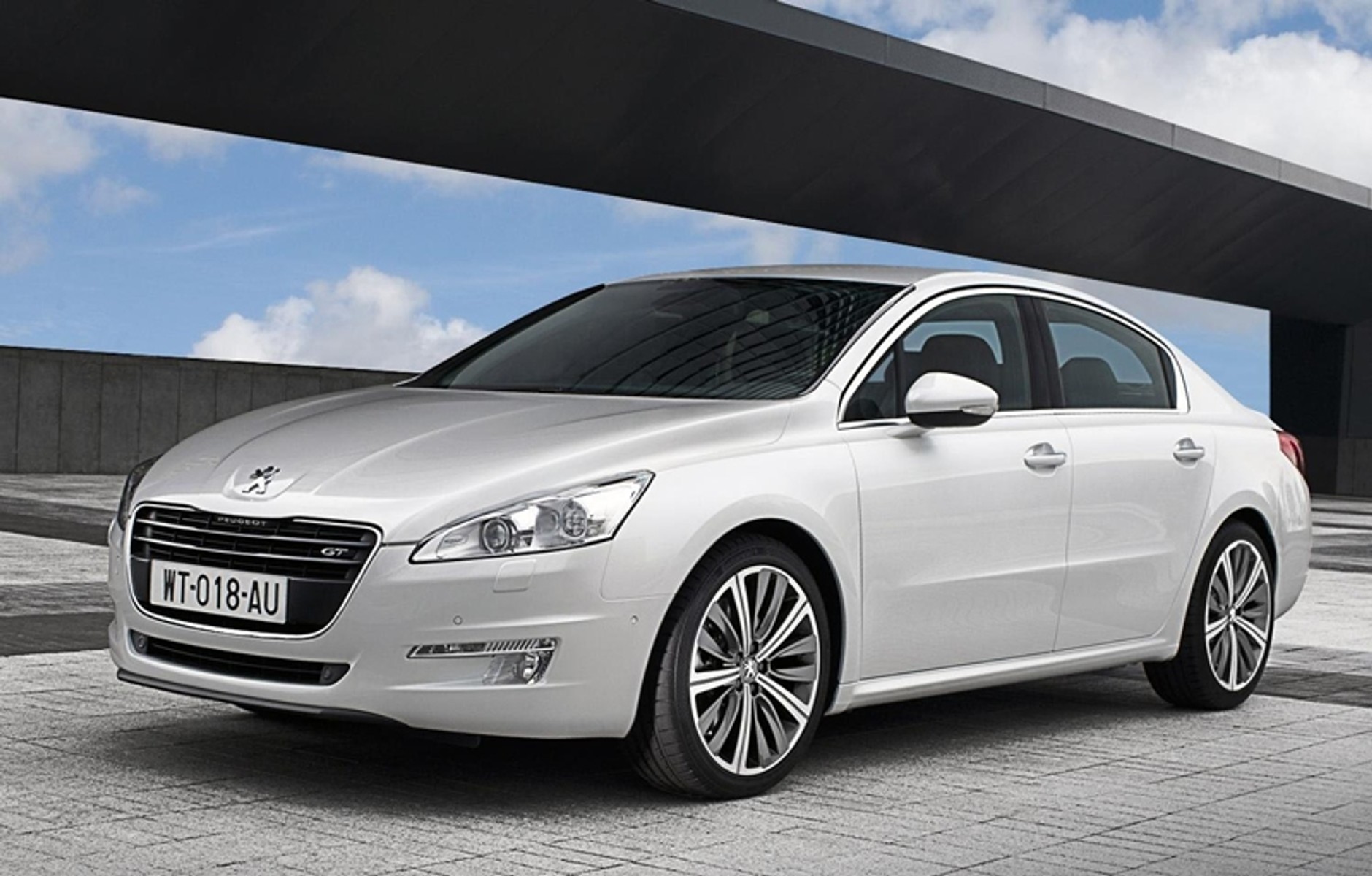 Peugeot 508 – miał być boski, wyszedł średni