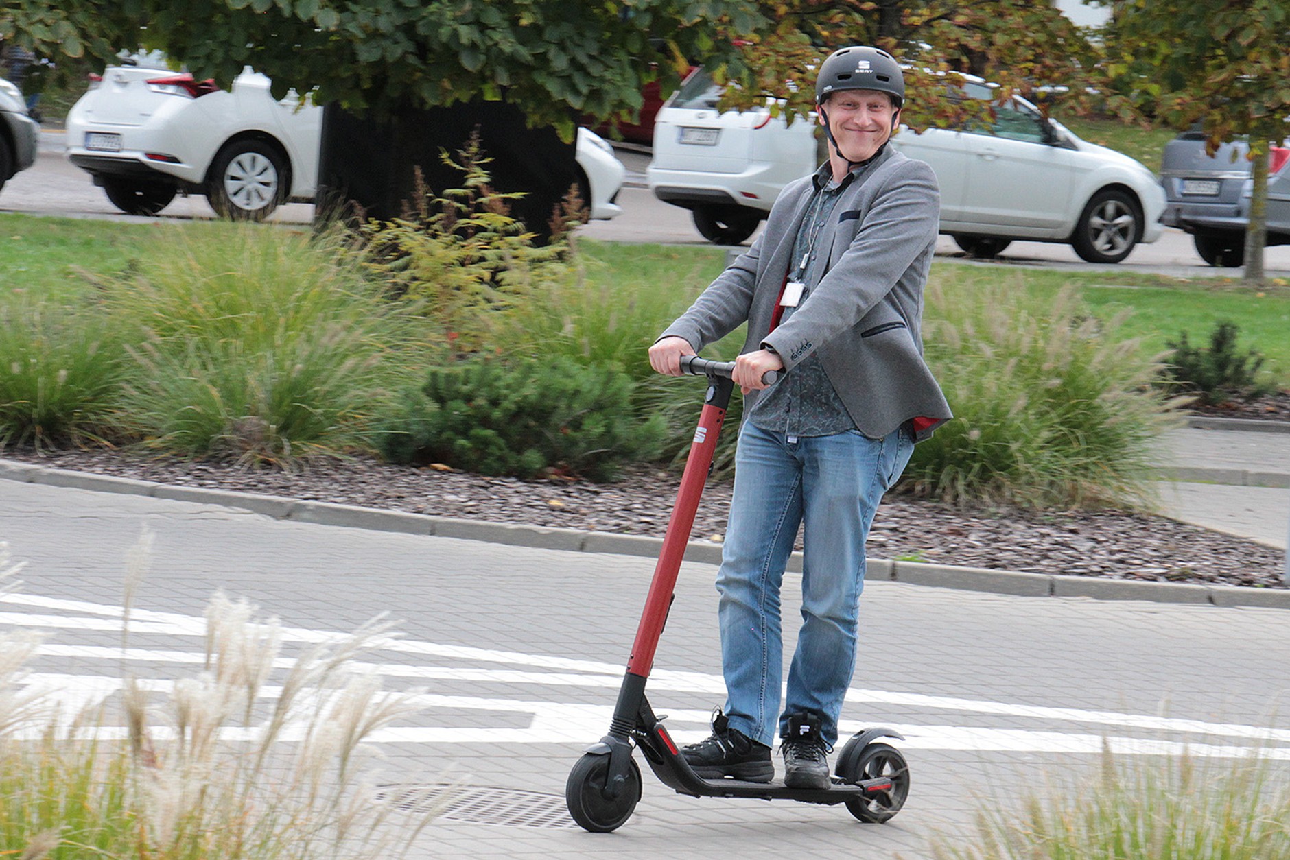 Seat eXS kontra Fiat 500 F85W - która hulajnoga lepsza?