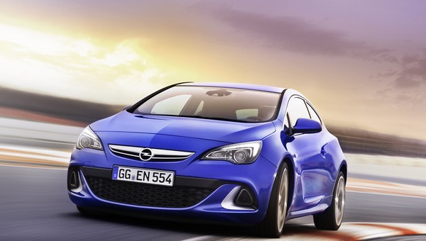 Nowy Opel Astra OPC w Genewie