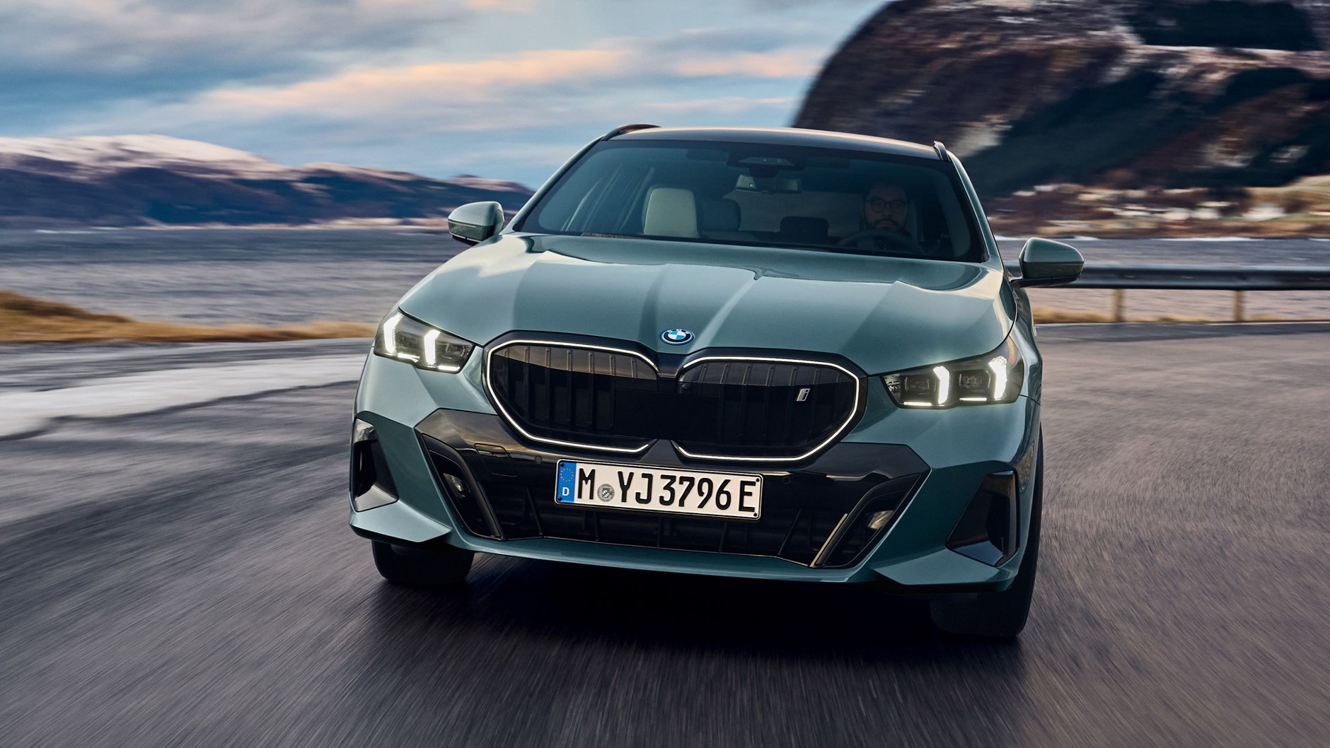 BMW serii 5 Touring (kod G61; od 2024 r.)