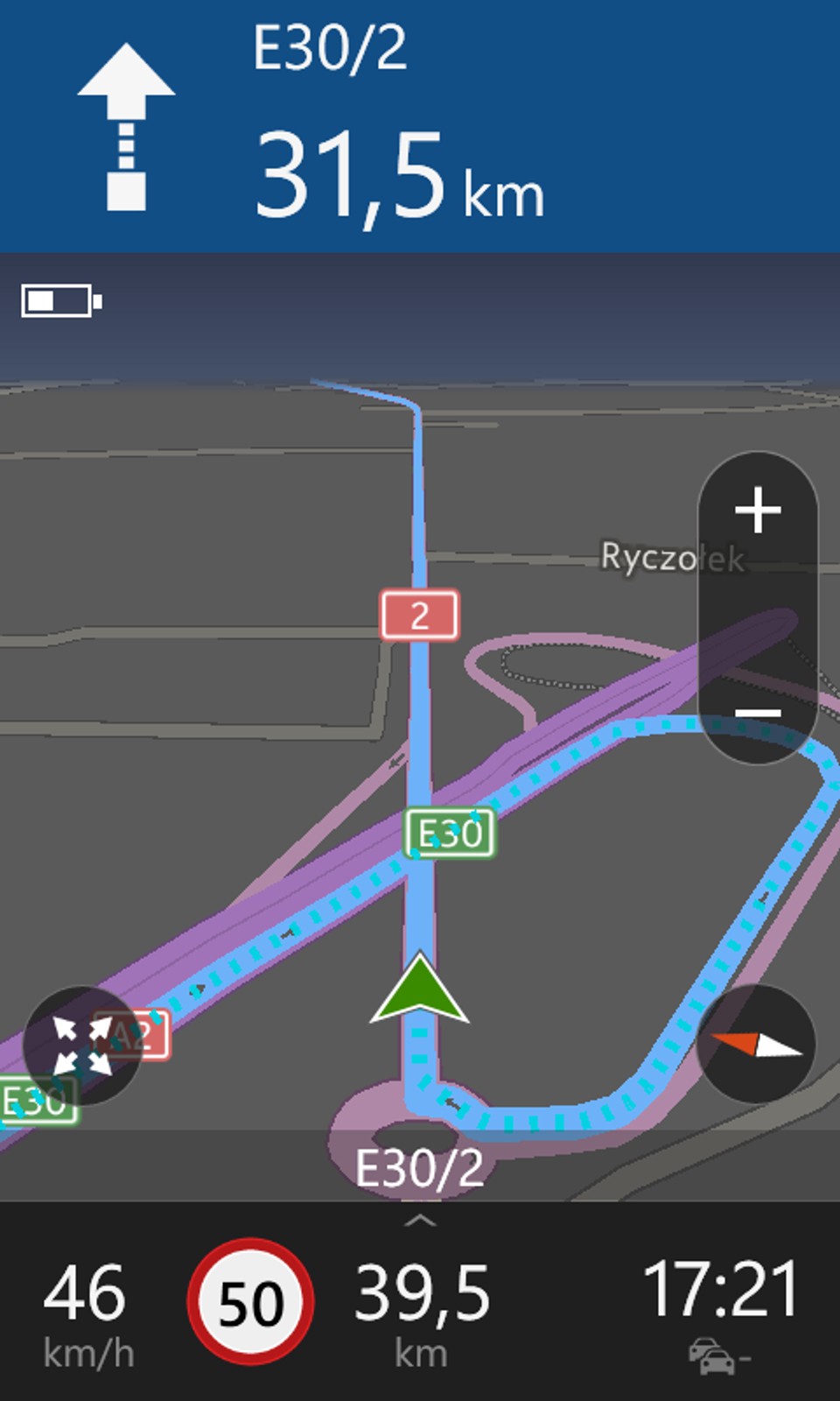 Dane o natężeniu ruchu drogowego to nie jedyne usprawnienie. Wraz z nimi czas podróży szacowany jest z uwzględnieniem korków.