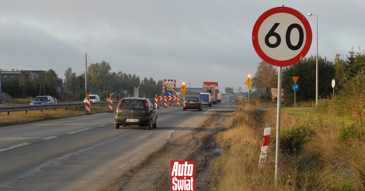 Kierowcy w Polsce nie mają pojęcia, jak szybko mogą jechać. Czy archaiczny przepis zostanie zmieniony?