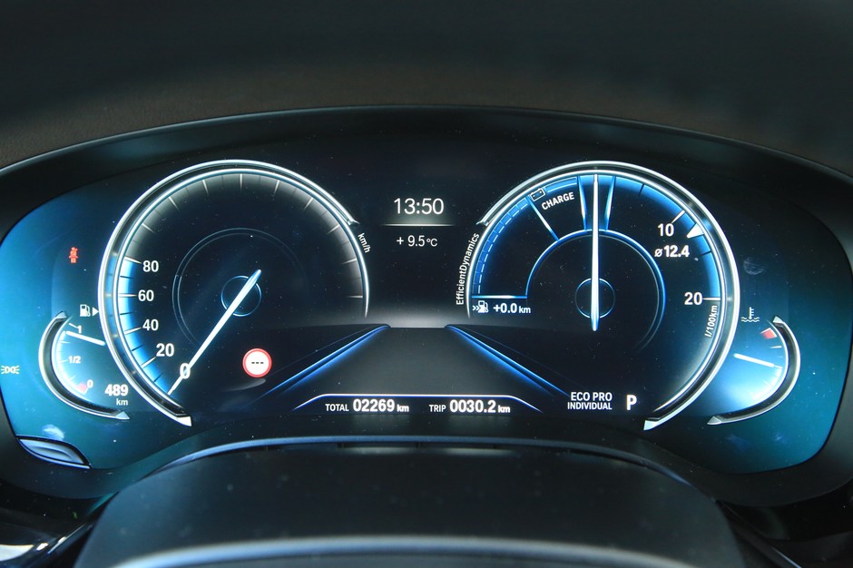 BMW 540i