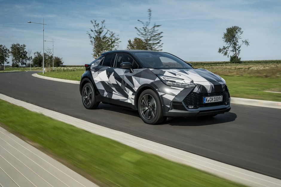Nowa Toyota C-HR Plug-in Hybrid