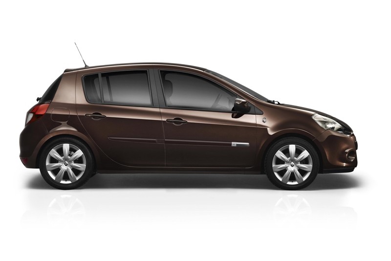 Renault Megane i Clio w hołdzie rugbistom