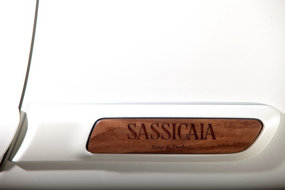 Fiat 500 CC Sassicaia w skórzanym okryciu