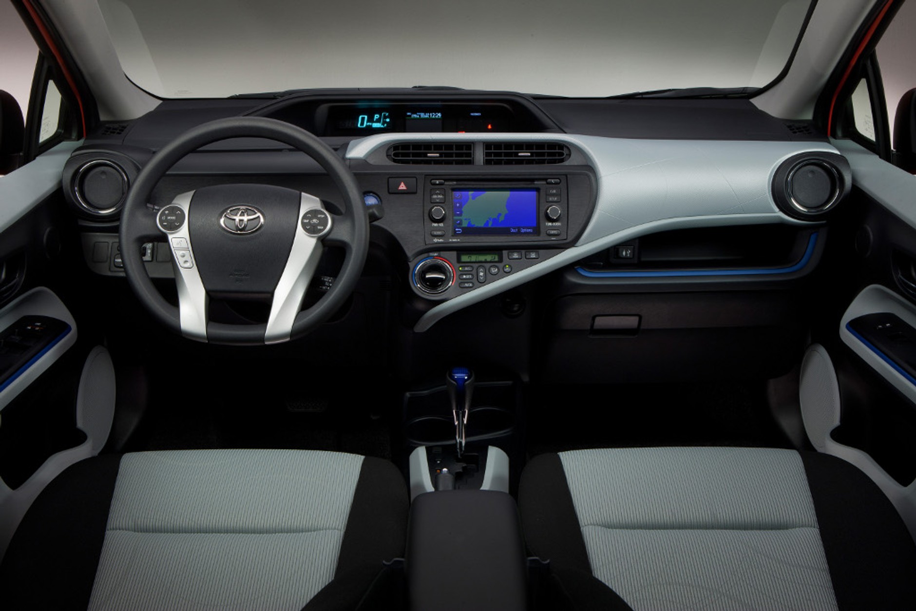 Toyota Prius c: do kompletu