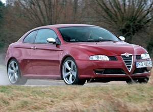 Alfa Romeo GT - kusi nie tylko ceną i wyglądem