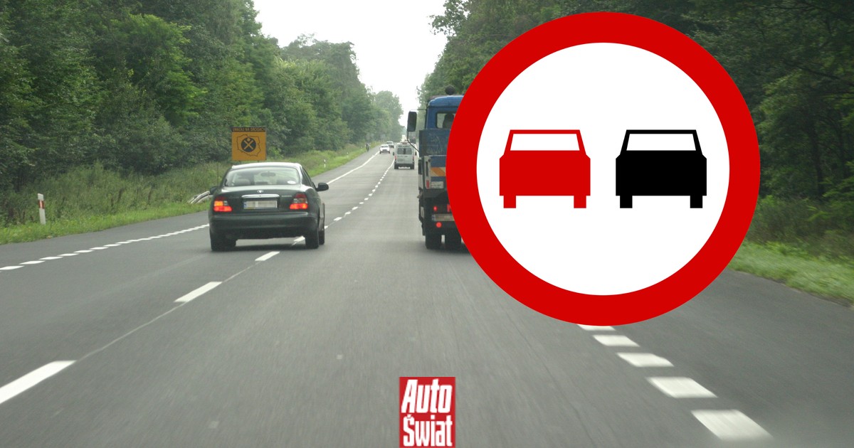 Traktor jedzie krajówką, a jest podwójna ciągła. Można wyprzedzać?
