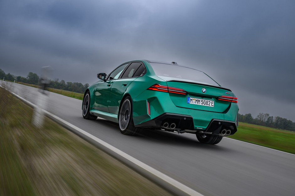 BMW M5 (G90)
