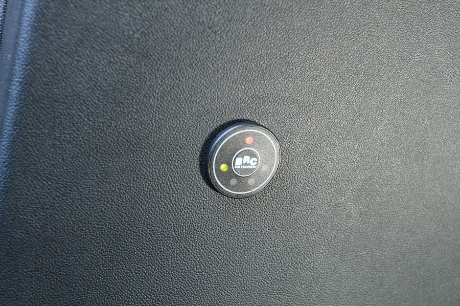 Peugeot 301 1.6 VTi LPG Test