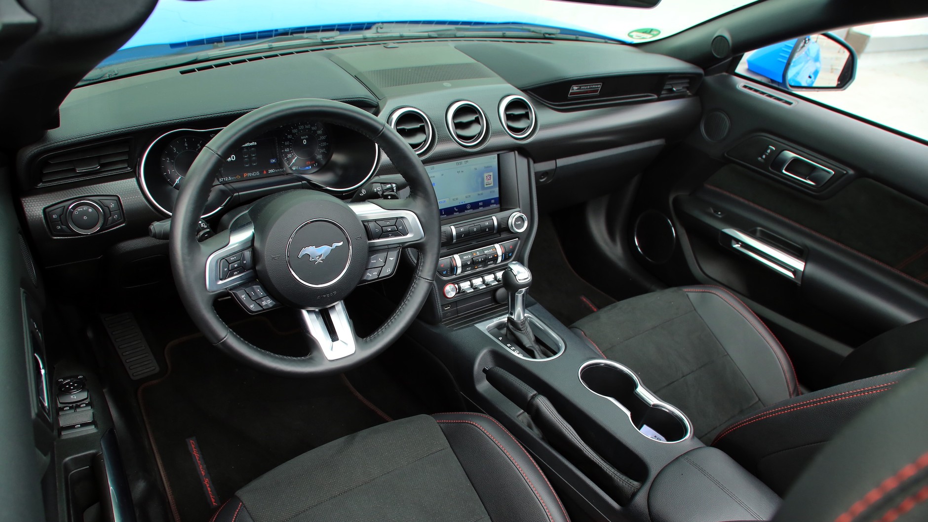 Ford Mustang 5.0 Convertible California Special (2022 r.)