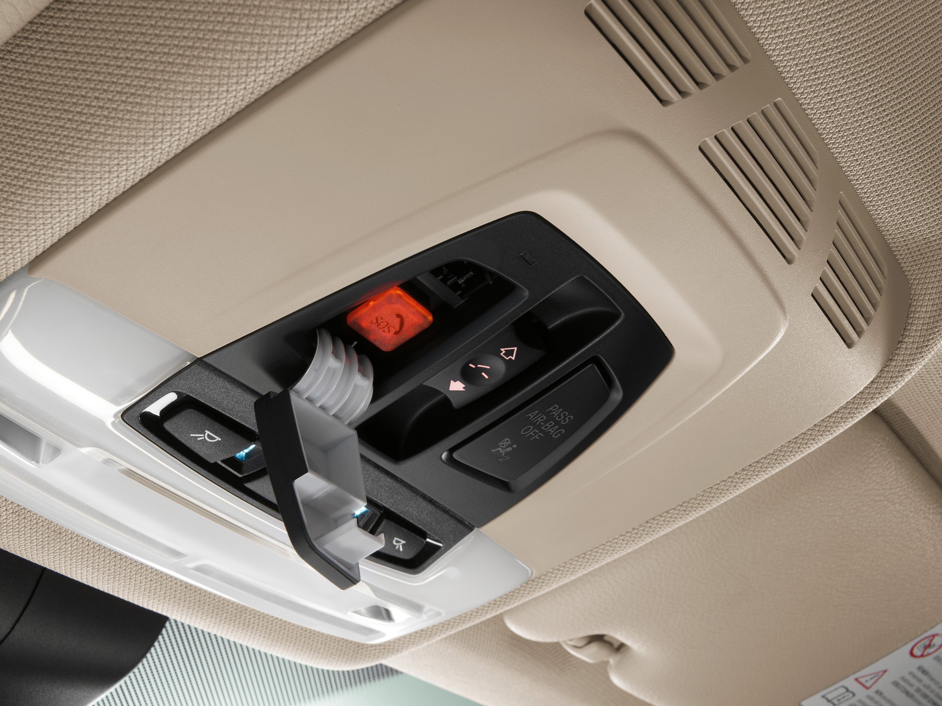 System e-Call w BMW