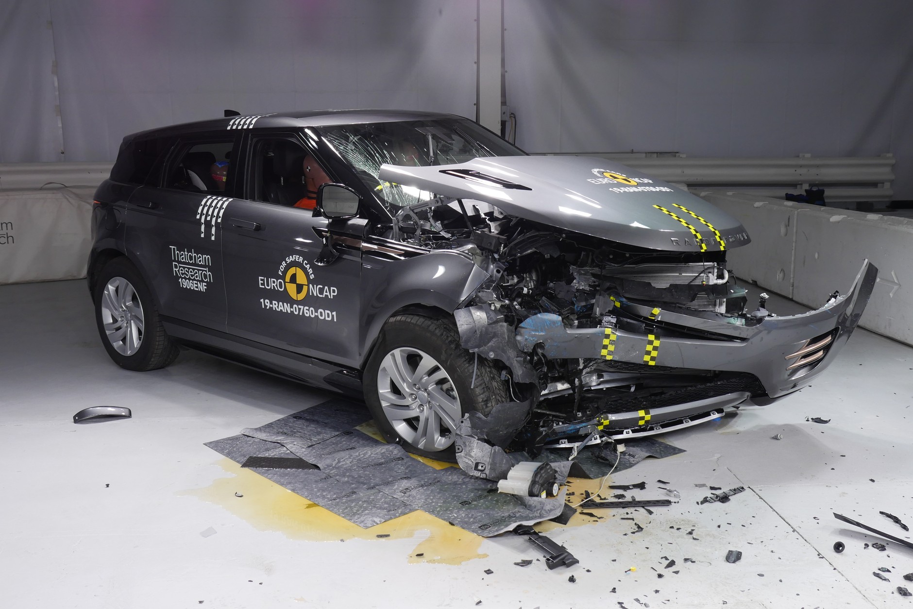 Crash-test Range Rover Evoque II