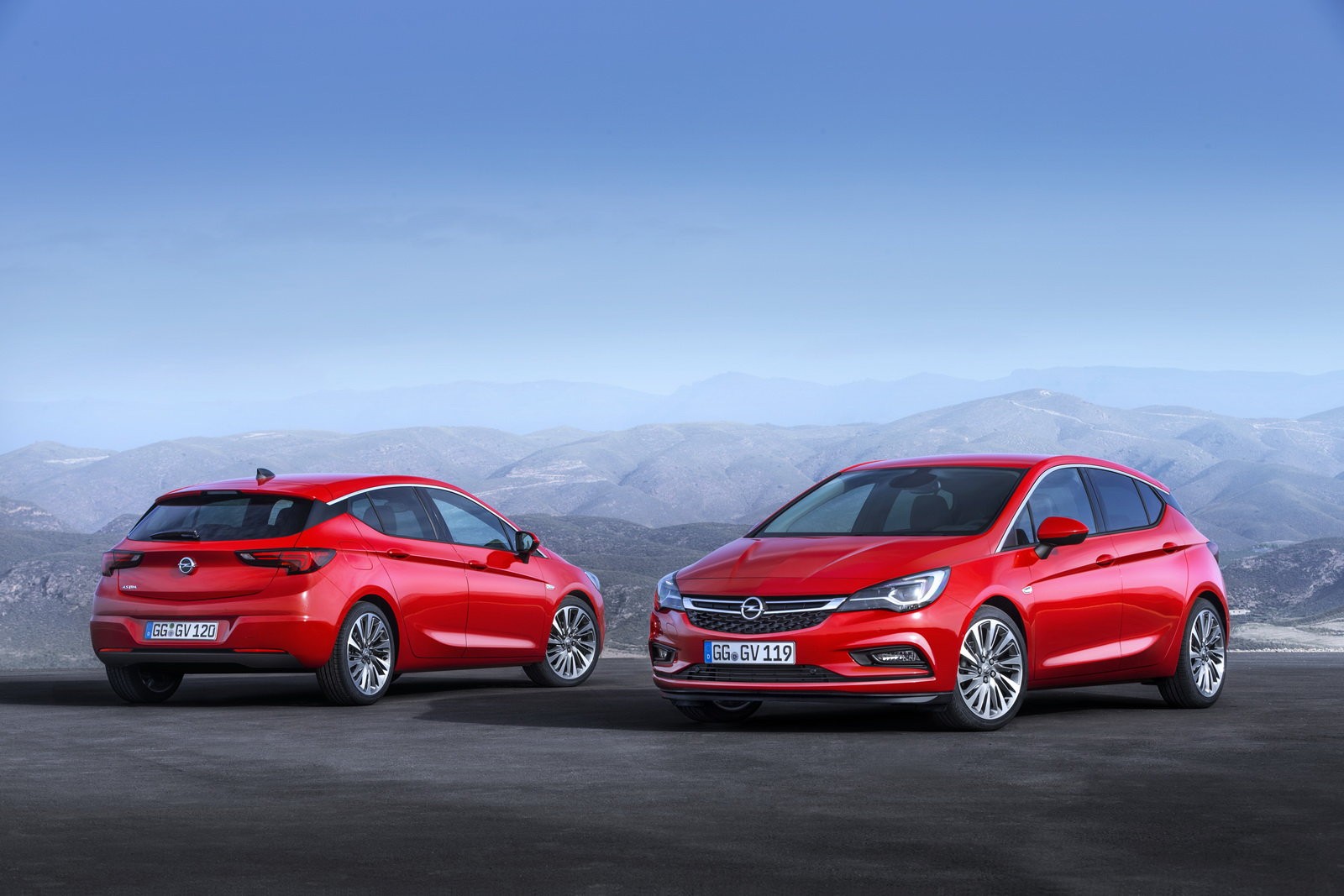 Frankfurt 2015: nowy Opel Astra odkryty