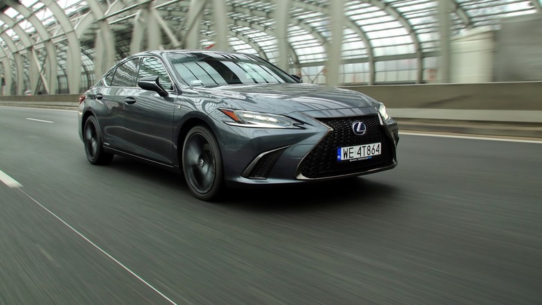 Lexus ES 300h