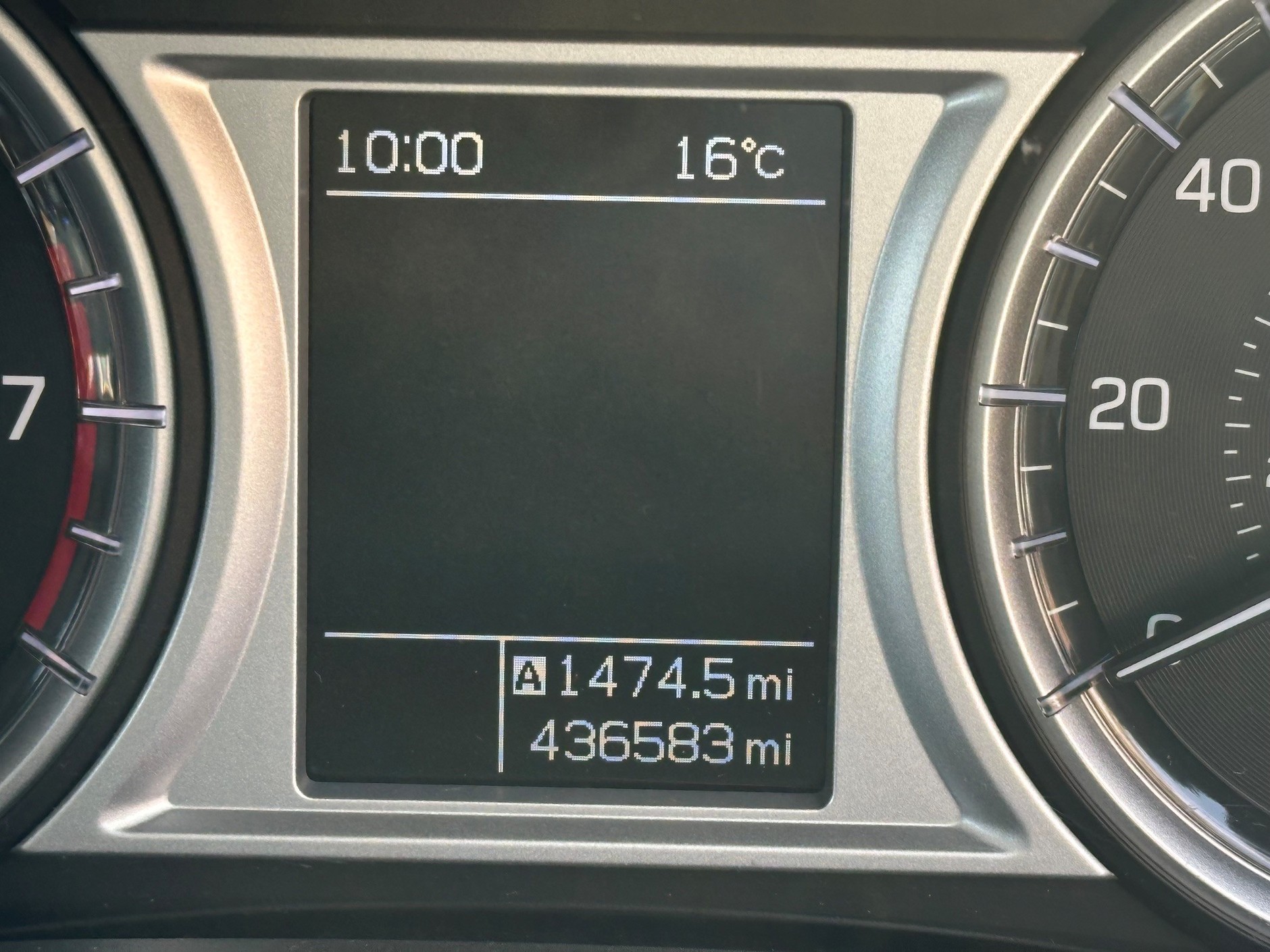 Suziki Vitara z przebiegiem ponad 700 tys. km