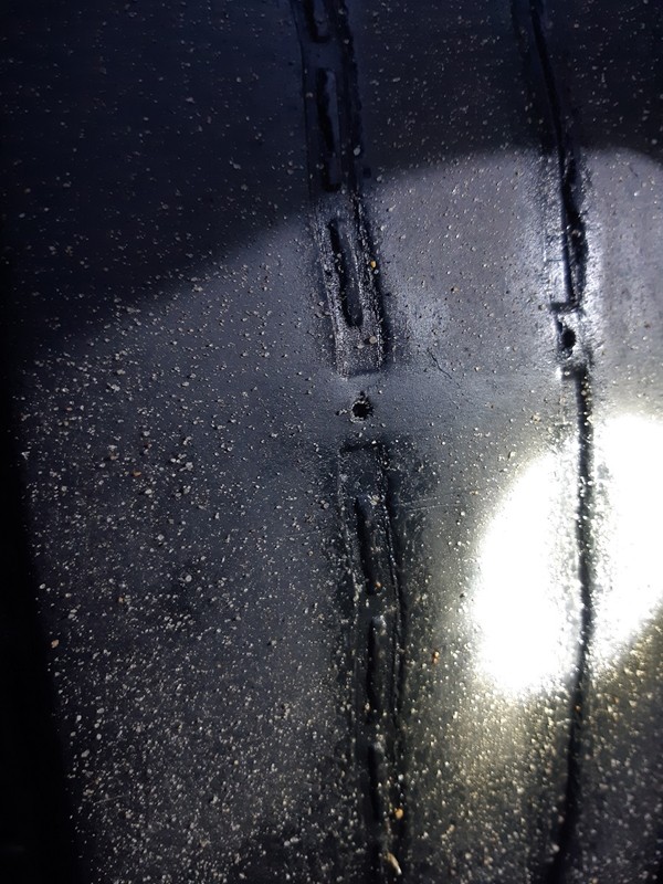 Łysa opona autobusu miejskiego we Wrocławiu