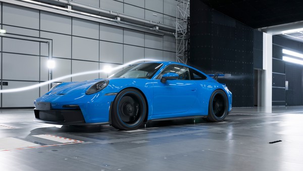 Porsche 911 GT3 (2021) w tunelu aerodynamicznym