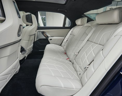 BMW serii 7