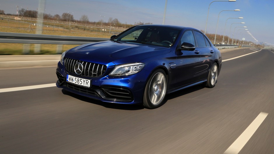 Mercedes-AMG C 63 S - tu rządzi brutalna siła