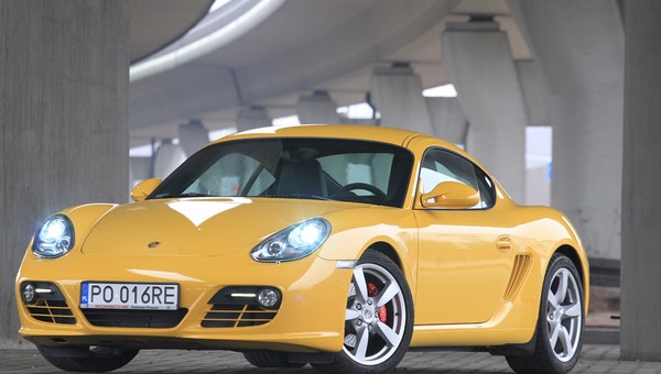 Porsche Cayman: cywilizowany sportowiec